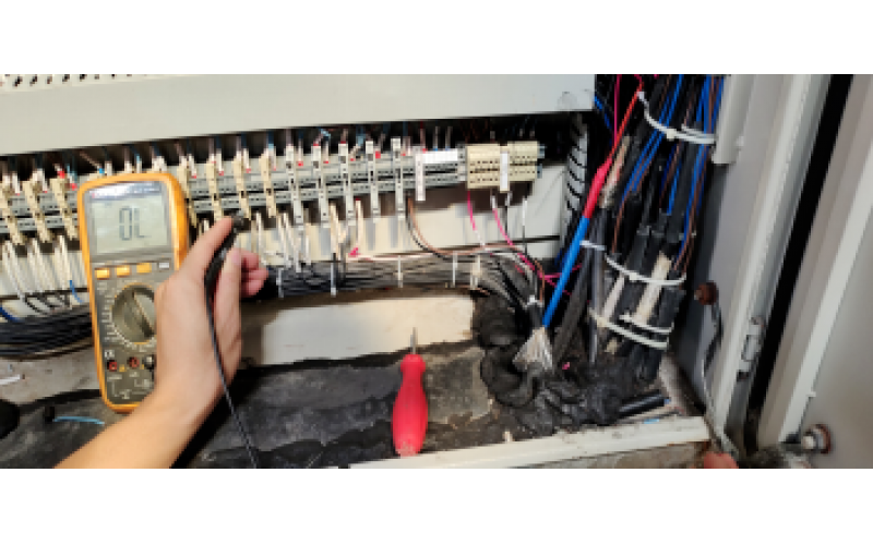 脱盐水控制柜24V电源正接地电阻等于零-北京时博体育官方,时博体育登录